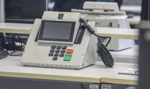0d7a3300