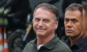 Projeto-da-dosimetria-reduz-pena-de-Bolsonaro-para0328960200202512100734-14