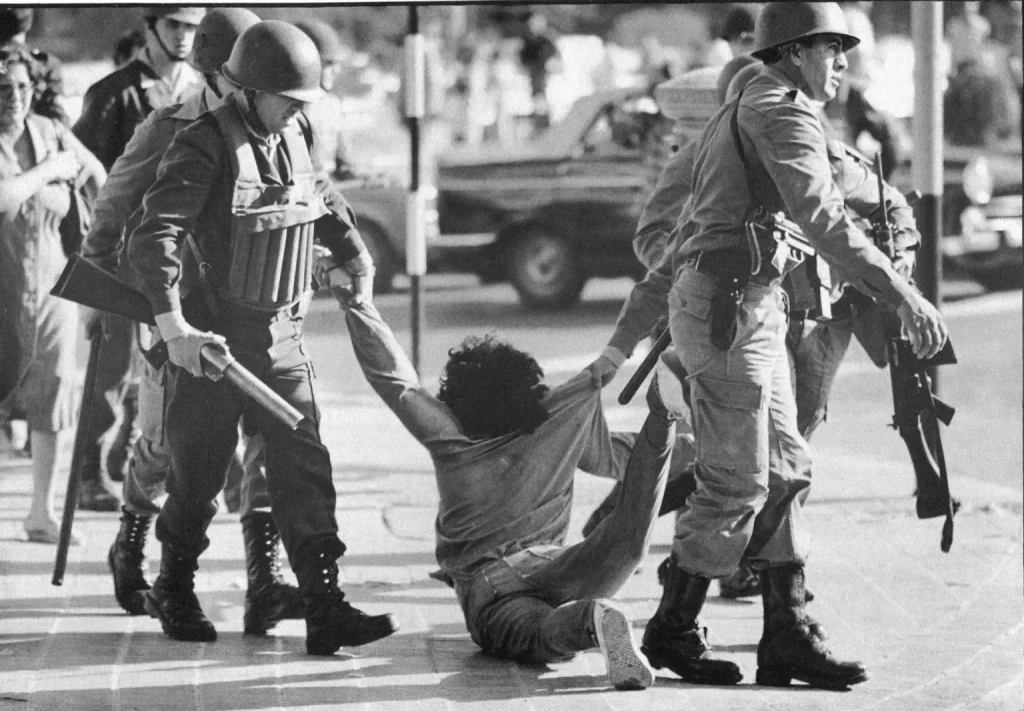 5-Acao-repressiva-durante-a-Confederacao-Geral-do-Trabalho-de-1982-1536x1067