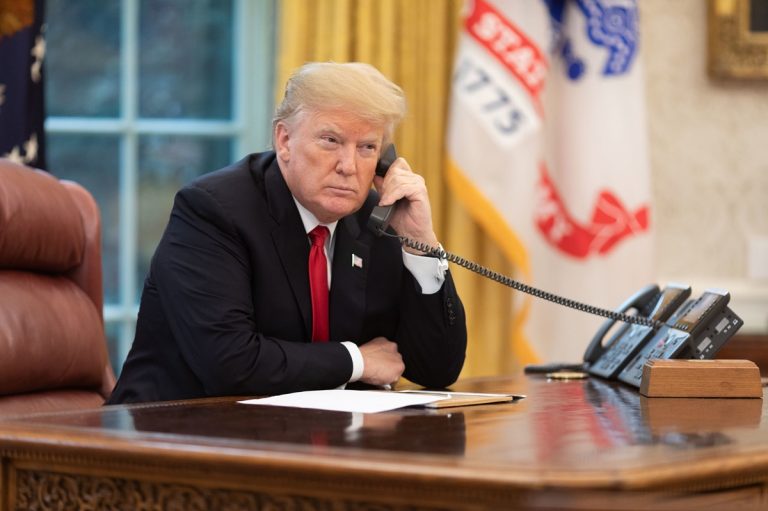 donald-trump-the-white-house-768x511