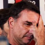 INSUSPEITO JORNALISTA, OTÁVIO GUEDES, AFIRMOU QUE FLÁVIO BOLSONARO E DARK HORSE ESTARIAM NA DELAÇÃO DE VORCARO E TERIAM FUNÇÃO