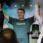FLÁVIO BOLSONARO CONFIRMOU VISITA A VORCARO APÓS PRISÃO DO DONO DO BANCO MASTER