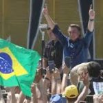 PARA OS FASCISTAS, PETRIFICADOS EM SUAS ILUSÕES, A PALAVRA CRIA REALIDADE. AFÁSICOS, NÃO SABEM QUE O REAL É DA ORDEM DO VERBO!