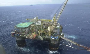 plataforma_de_petroleo_1