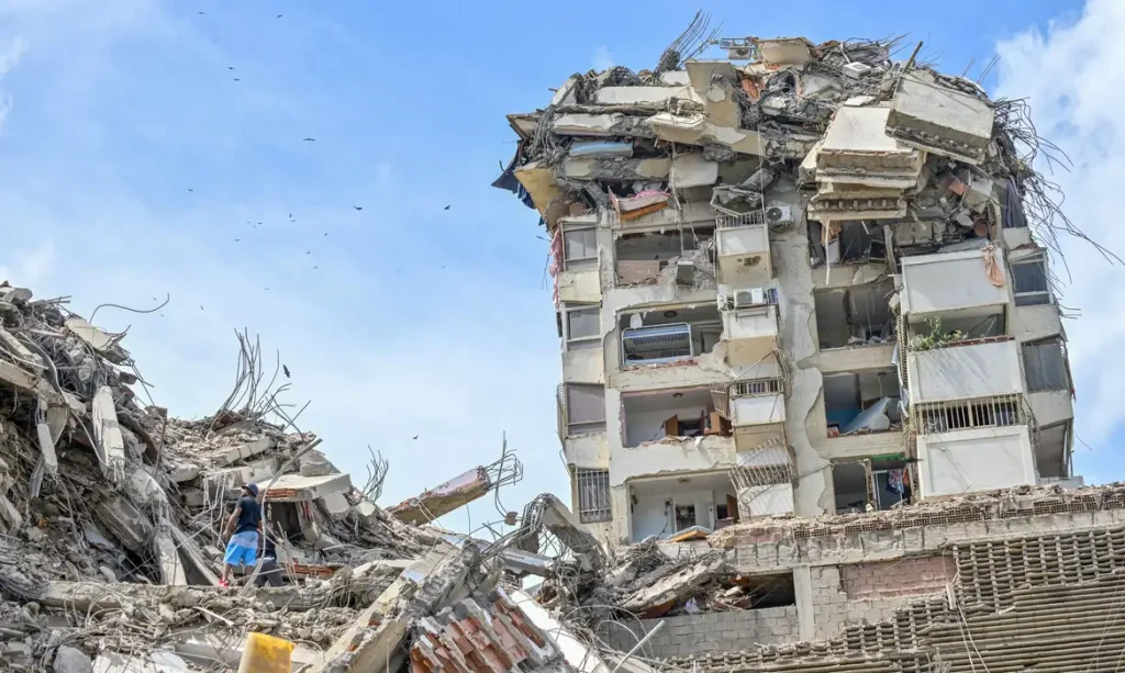 2026-06-25t160451z_1560921923_rc221macznii_rtrmadp_3_venezuela-quake