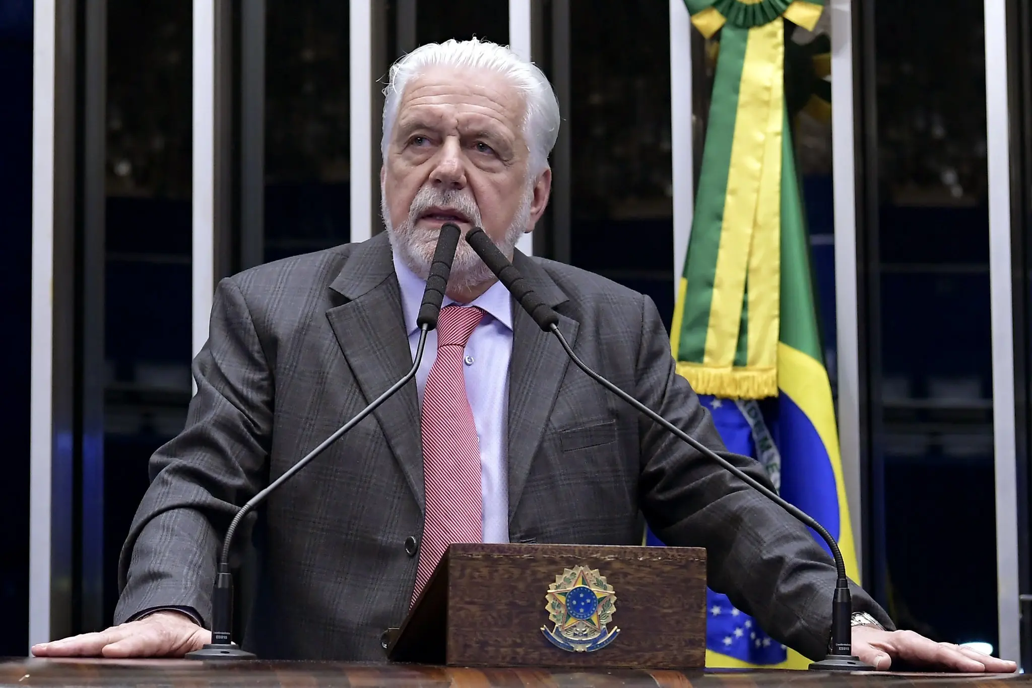 imagem-principal-lula-questionou-jaques-wagner-master-antes-pf-wagner-waldemir-barreto-agencia-senado