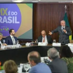 LULA AFIRMOU QUE O BRASIL VAI BUSCAR NOVOS PARCEIROS PARA DIMINUIR IMPACTOS COMERCIAIS