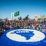 UNE VÊ AMEAÇA À SOBERANIA NACIONAL E ACIONOU PGR CONTRA FLÁVIO BOLSONARO