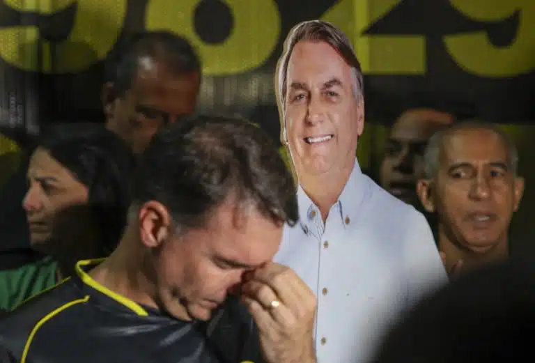 AFP__20251123__84VQ92D__v1__MidRes__BrazilPoliticsJusticeCoupPrison-768x521.jpg