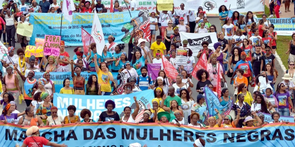 Marcha-das-Mulheres-Negras-contra-o-Racismo-a-Violencia-e-pelo-Bem-Viver-1536x768-1-2