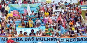 Marcha-das-Mulheres-Negras-contra-o-Racismo-a-Violencia-e-pelo-Bem-Viver-1536x768-1-2