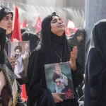 MULTIDÃO EM VELÓRIO DE ALI KHAMENEI CLAMA POR “RESISTÊNCIA E VINGANÇA”, AFIRMOU SECRETÁRIO DO IRÃ
