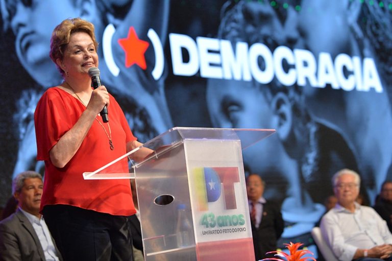 dilma-rousseff-43-anos-de-pt-alessandro-dantas-768x511