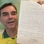 “PAPUDA NELE”: LEITURA DE CARTA DE BOLSONARO  POR FLÁVIO DESCUMPRE ORDEM DO STF