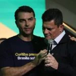 FONTES DA POLÍCIA FEDERAL  DISSERAM QUE PROCURADORES DA LAVA JATO SÃO SUSPEITOS DE VAZAMENTO DO CASO LULINHA À REVISTA VEJA