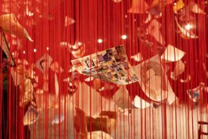 Chiharu-Shiota_Foto_LinaSumizono_003-768x511
