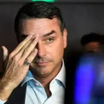 RENATO ROVAI: O NOME DO MEDO É CERIMEDO: FLÁVIO BOLSONARO ESTÁ DESESPERADO