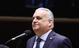 alfredo-gaspar-vice-de-flavio-bolsoanro-candidato-presidente-eleicoes-2026-768x473