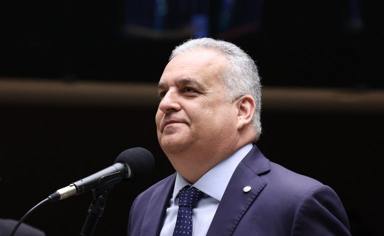alfredo-gaspar-vice-de-flavio-bolsoanro-candidato-presidente-eleicoes-2026-768x473