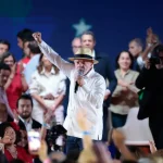 PARTIDO DOS TRABALHADORES OFICIALIZOU CANDIDATURA DE LULA À PRESIDÊNCIA