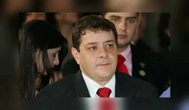 lulinha-discovery-1200x700-blur-768x448.jpg