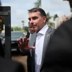 RACHADÃO, EM SUA PULSÃO PARA MENTIR, FALSIFICOU QUE FEZ PÓS-GRADUAÇÃO EM CIÊNCIAS POLÍTICAS NA UFRJ, LULA É DOUTOR HONORIS CAUSA