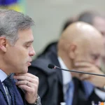 MOISÉS MENDES: PROTEJAM-SE, PORQUE É MUITO MAIS DO QUE UMA GUERRA ENTRE MENDONÇA E MORAES