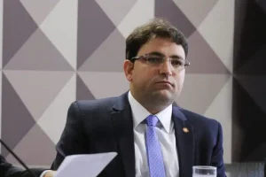 Willer-Tomaz-advogado-1024x682-1-768x512.jpg