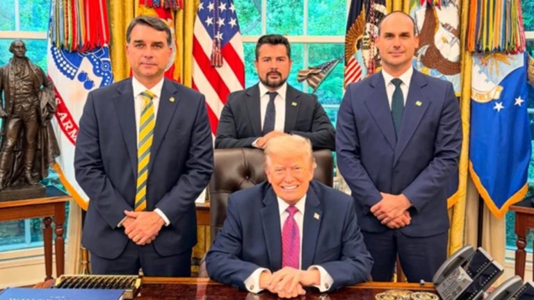 flavio-b-trump-eduardo-paulo-figueiredo-reproducao-768x432