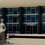 STF CONFIRMA TRANSMISSÃO PELA INTERNET DE SESSÃO SOBRE MORAES