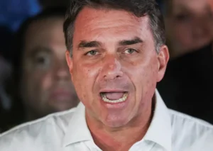 2026-10-27T143435Z_1_LYNXNPEM9Q1FC_RTROPTP_4_BRAZIL-ELECTION