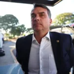 CUIDADO! O CARA É MENTIROSO! RACHADÃO PERCEBENDO QUE 6X1 VAI CAIR, RESOLVEU MENTIR QUE VAI APOIAR SUA QUEDA