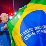 PARCIAL DO EXTERIOR:LULA CRESCEU 2,6 PONTOS EM RELAÇÃO EM 17 RECORTES DE VOTOS VÁLIDOS