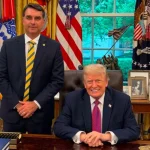AMERICANOS SE REVOLTAM COM PROTEÇÃO DE TRUMP A FLÁVIO BOLSONARO E PEDEM DEPORTAÇÃO