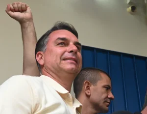 afp20261004aa041020262979537v1highresbrazilianpresidentialcandidateflavi-36ab78ec-1536x1188