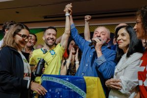 lula-vitoria-ricardo-stuckert